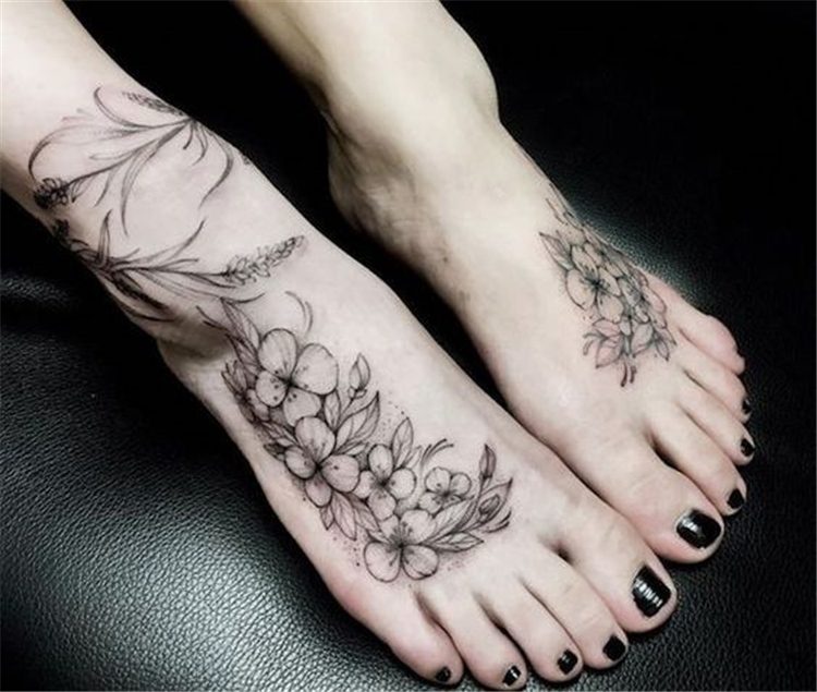 27 Outclass Foot Tattoos Ideas For Women