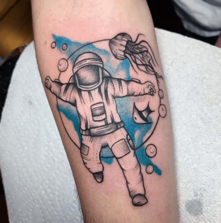 Stunning Astronaut Tattoo Designs For Men And Women