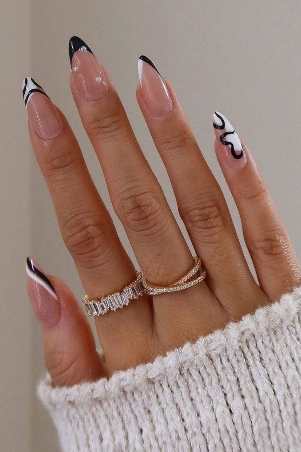 Black and white pattern French tip nails