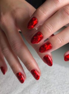 30 Cute & Short Christmas Nail Ideas