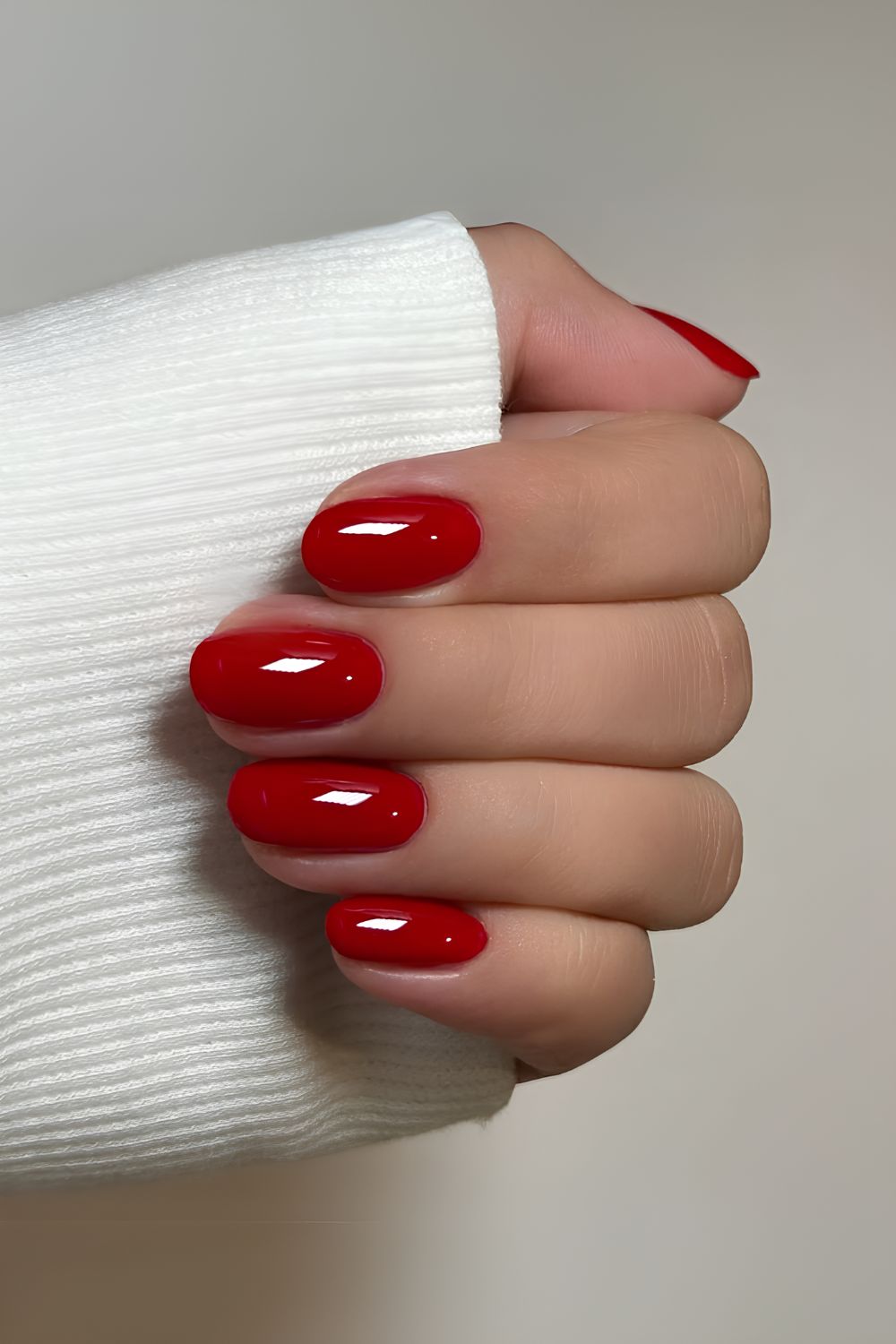 Light cherry red nails