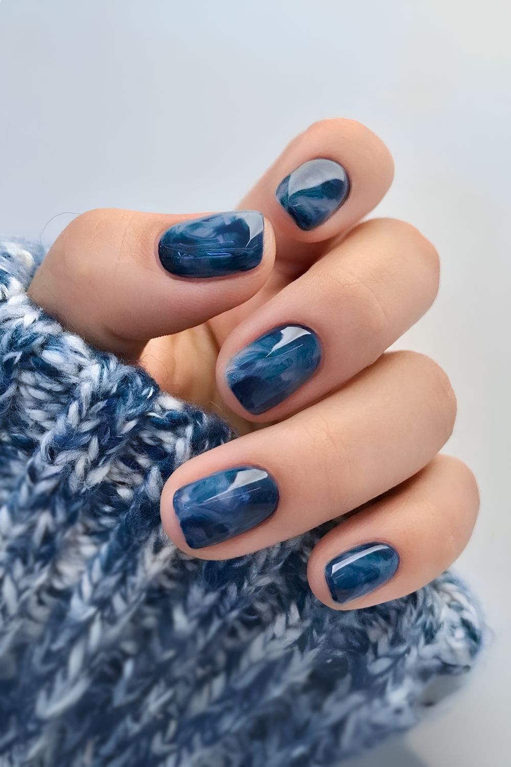 Marble navy blue nails