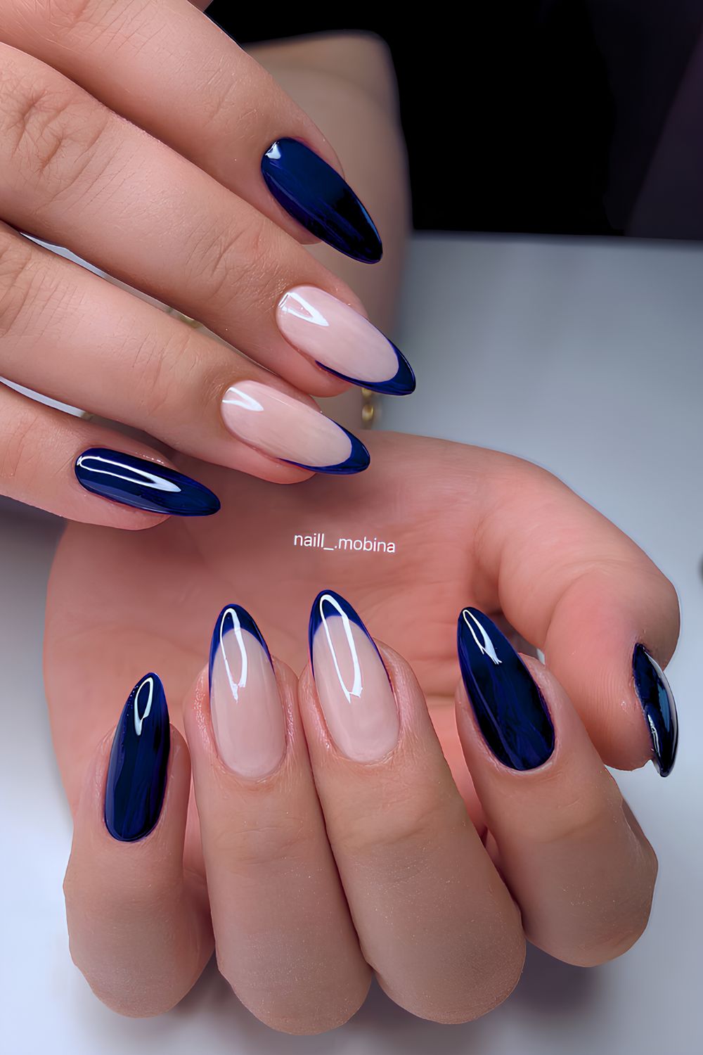 Navy solid and French tip mix mani