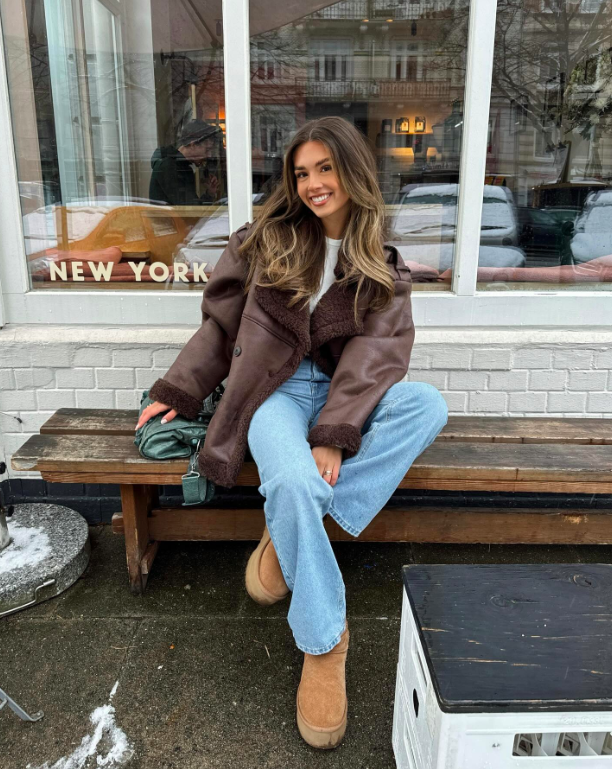 january outfits, january outfits for women, january outfits for women 2024, january outfits for women 2025, january outfits for women casual, janaury outfits aesthetic, january outfit ideas, winter outfit aesthetic winter outfit ideas, ugg outfit