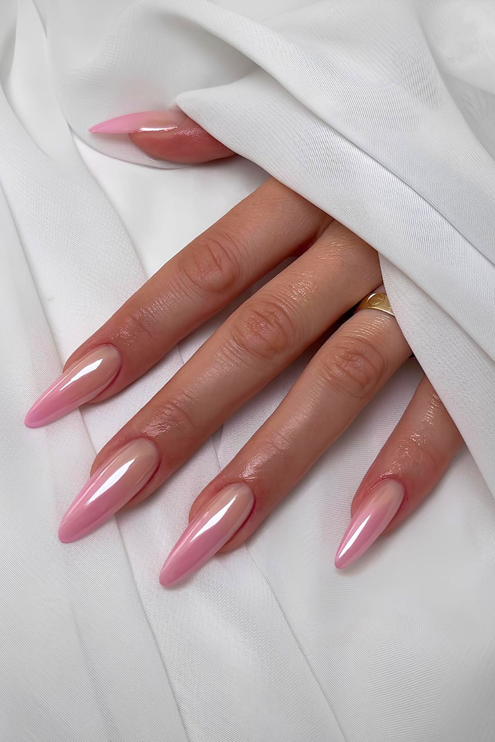 Soft pink ombre nails