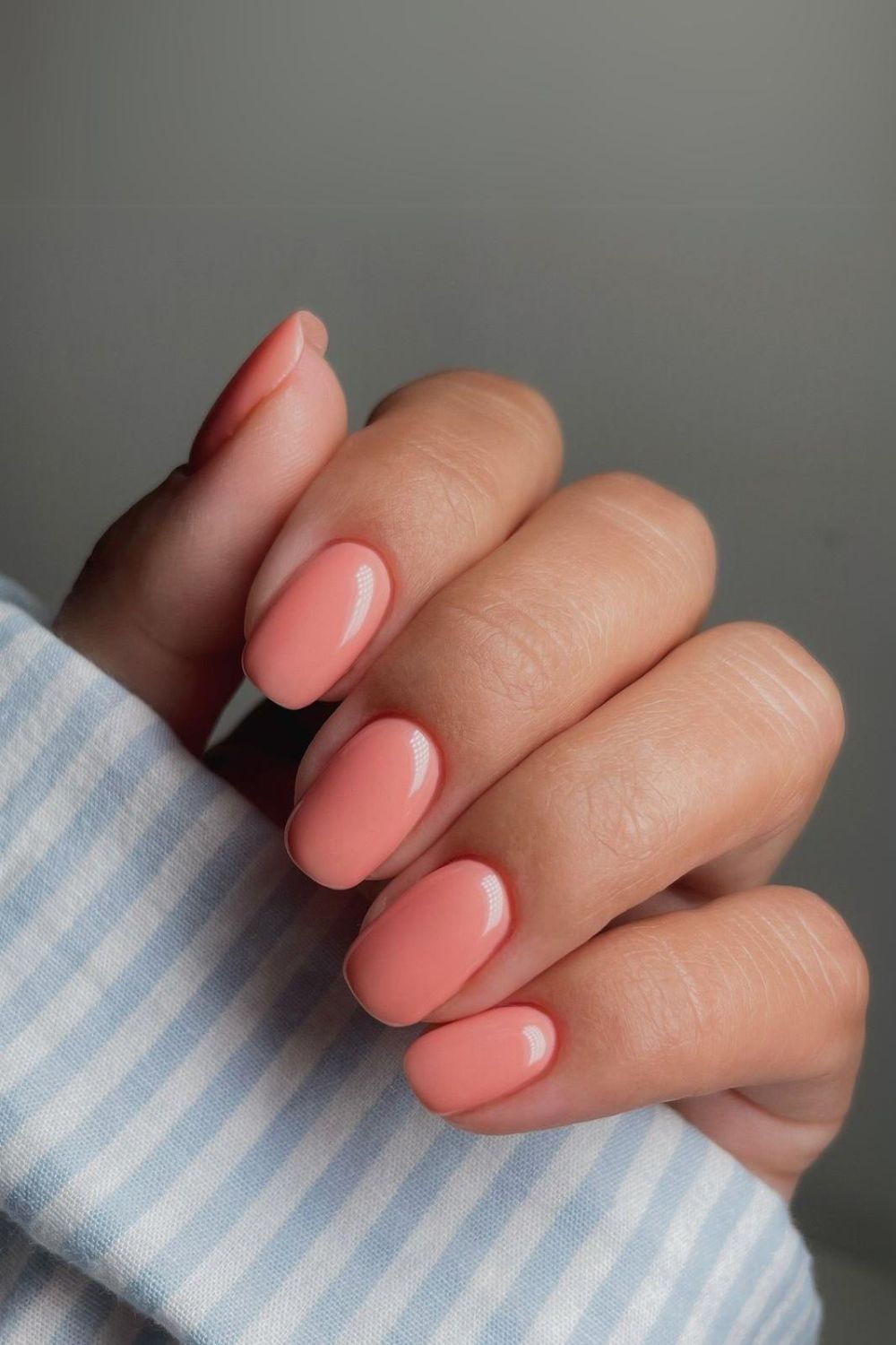 Solid coral peach nails