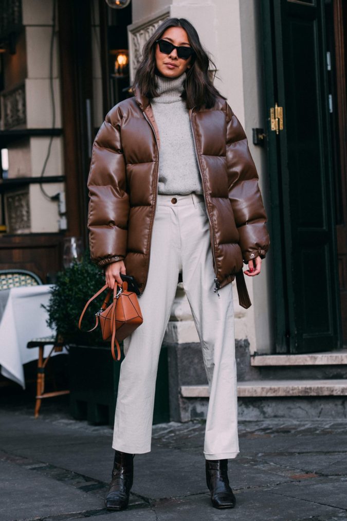 50 Cute And Cozy Winter Outfits For Women To Copy