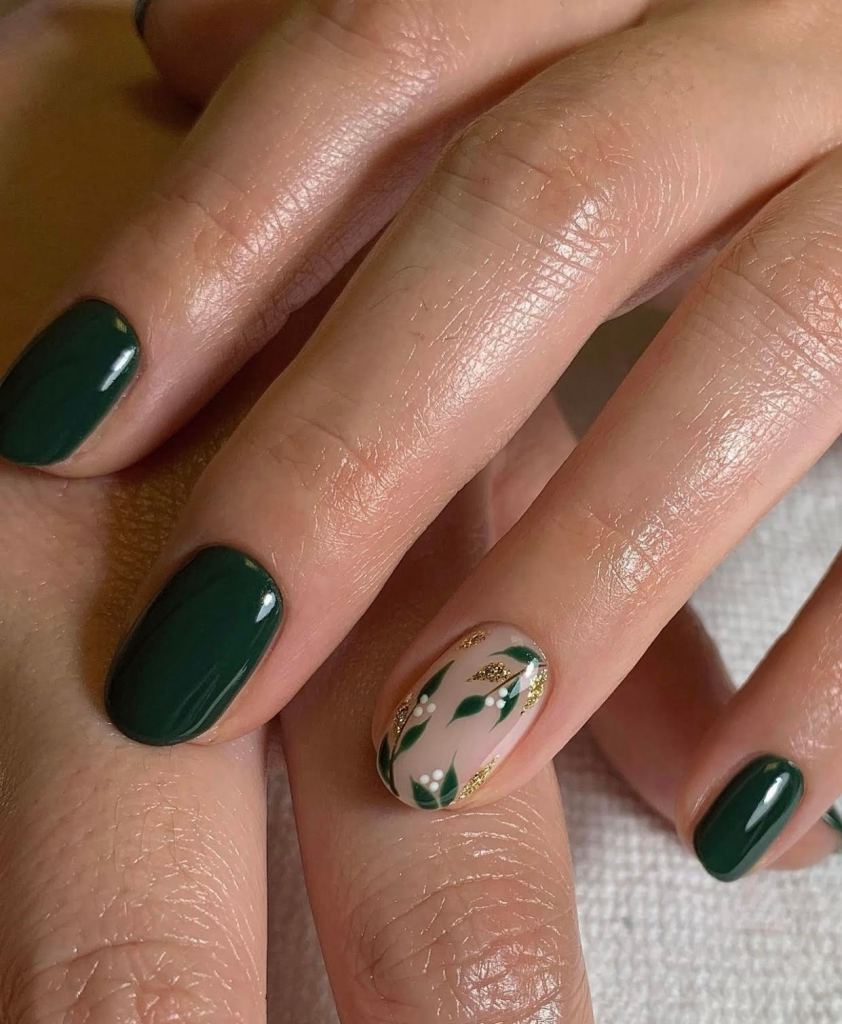 christmas nail ideas short

