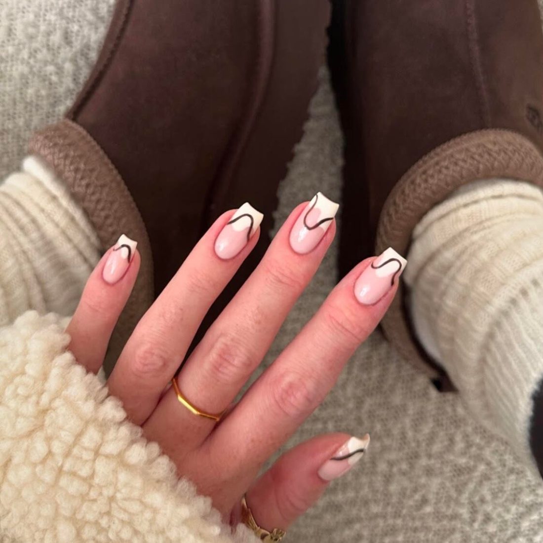 fall nails, line nail ideas