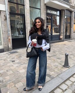 25+ Wide Leg Jeans Outfit Ideas to Wear on Repeat in 2025