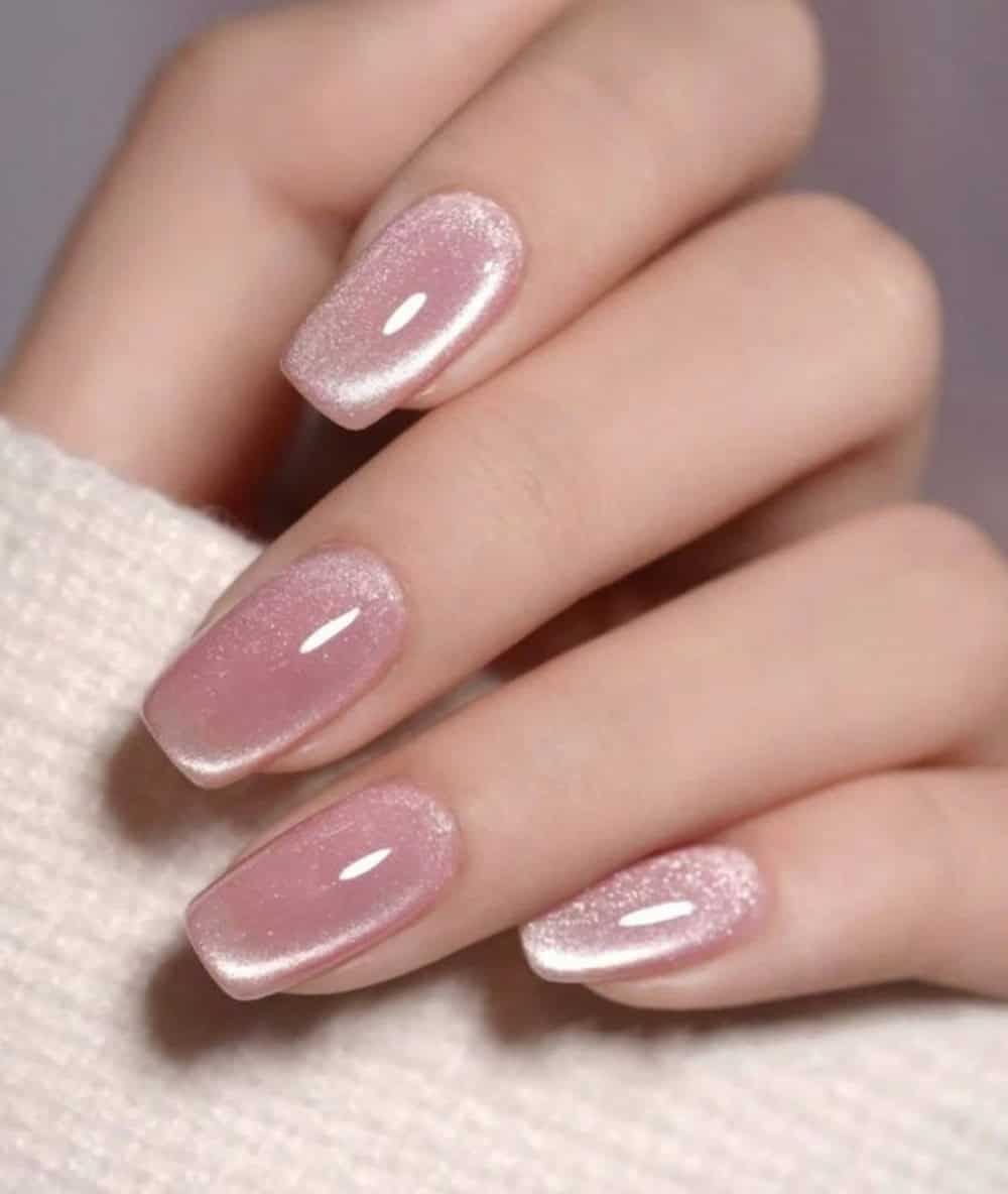 short pink velvety nails